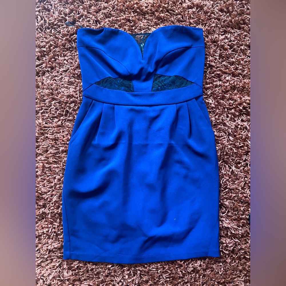 Cobalt blue cocktail dress with lace in the front and back